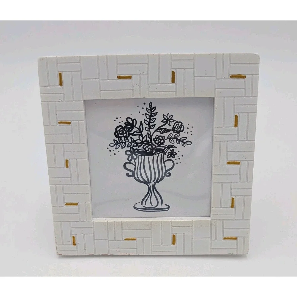 Target Home 3.8 x 3.8 Bullseye white gold square picture frame